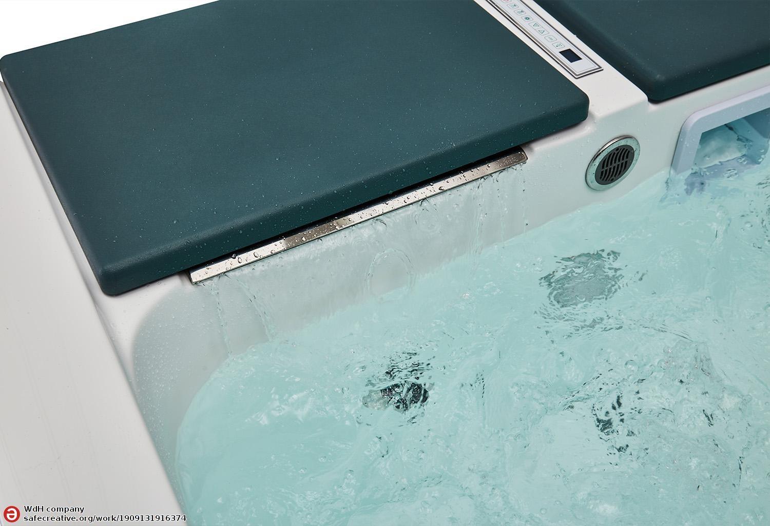 Außenwhirlpool Crystal Plus "Low Cost"